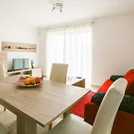Ivan 813 Apartment *