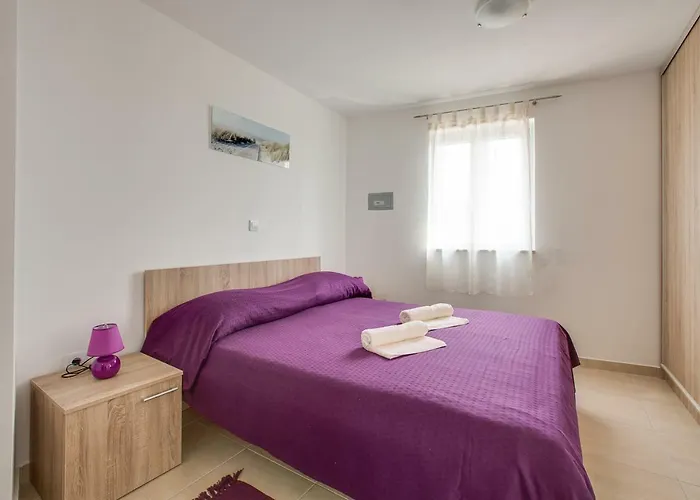 Ivan 813 Appartement